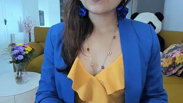 winterforu online show from 11, 11, 2025