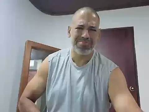Snapshot of jackbigcock11 chatting on 1, 6, 2026 jackbigcock11 online show from 1, 6, 2026