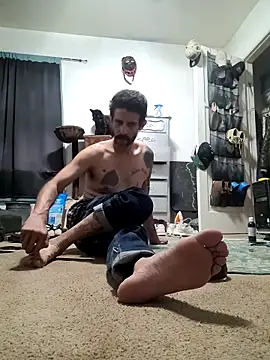 Snapshot of LongDickZee562 chatting on 30, 10, 2025 LongDickZee562 online show from 30, 10, 2025