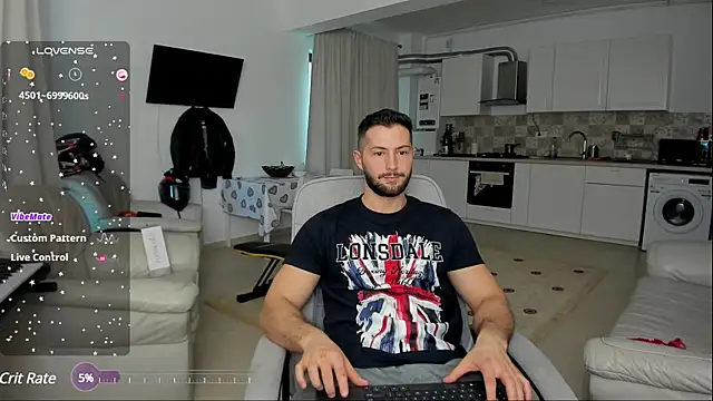 Snapshot of ZackFraser chatting on 1, 1, 2025 ZackFraser online show from 1, 1, 2025