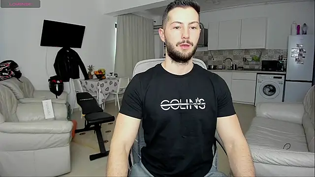 Snapshot of ZackFraser chatting on 1, 3, 2025 ZackFraser online show from 1, 3, 2025