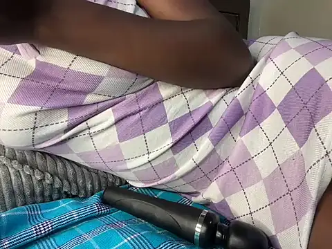 Snapshot of savage_coochie chatting on 11, 3, 2026 savage coochie online show from 11, 3, 2026