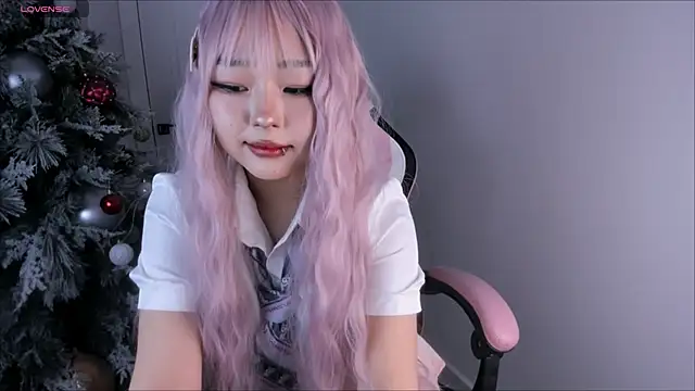 hee young11 online show from 28, 12, 2024