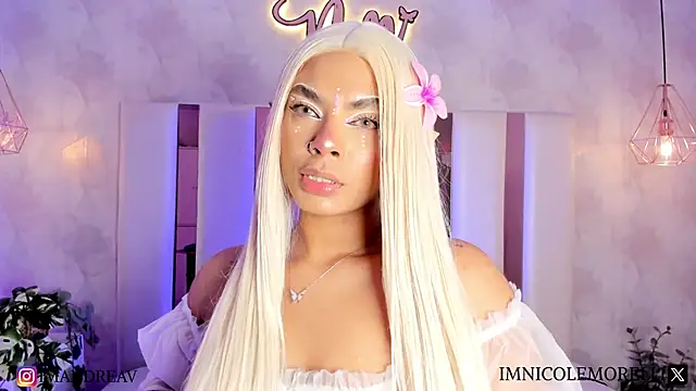 Nicolemorelli2 online show from 15, 2, 2025