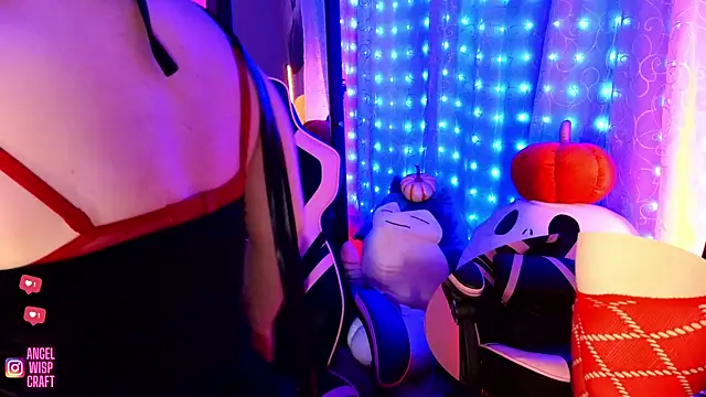 Snapshot of Angel-Lewd-Cake chatting on 14, 1, 2025 Angel-Lewd-Cake online show from 14, 1, 2025