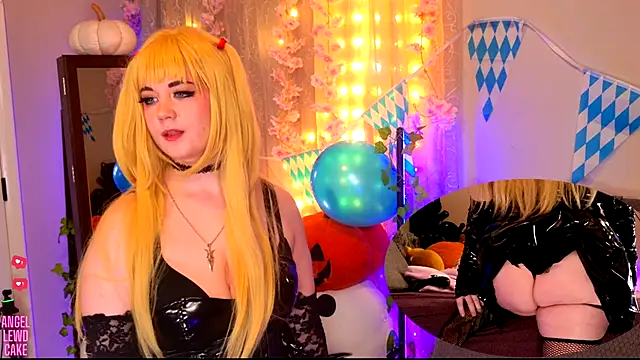 Snapshot of Angel-Lewd-Cake chatting on 4, 10, 2025 Angel-Lewd-Cake online show from 4, 10, 2025