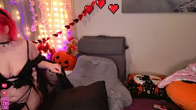 Angel-Lewd-Cake online show from 15, 2, 2026