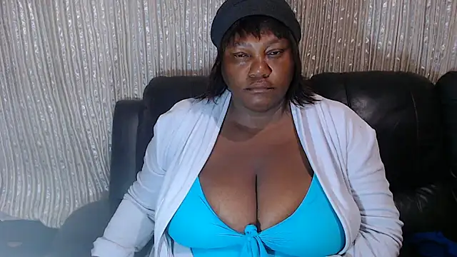 MATUREBUSSTY online show from 26, 2, 2025