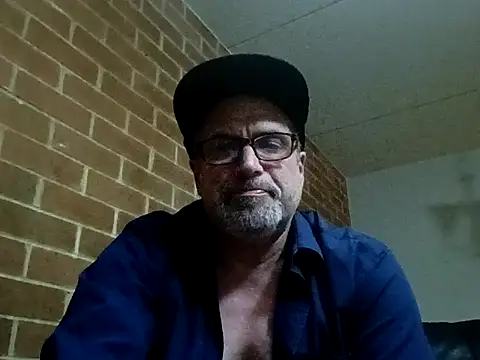 Naked Sk8r online show from 18, 1, 2026