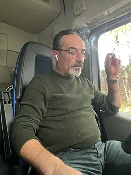 Snapshot of dzhakar chatting on 14, 11, 2025 dzhakar online show from 14, 11, 2025