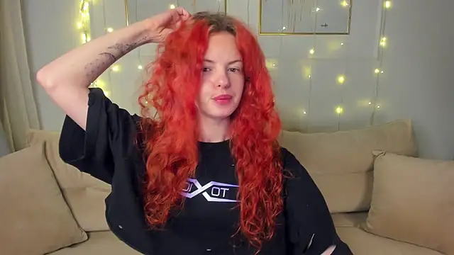 Snapshot of RubyAttwood chatting on 18, 3, 2025 RubyAttwood online show from 18, 3, 2025