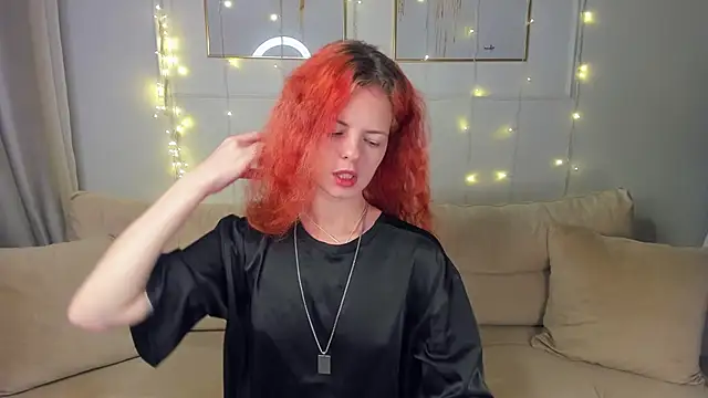 Snapshot of RubyAttwood chatting on 22, 3, 2025 RubyAttwood online show from 22, 3, 2025