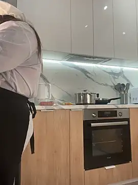 Snapshot of GabiBoobs chatting on 12, 10, 2025 GabiBoobs online show from 12, 10, 2025