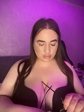 Snapshot of GabiBoobs chatting on 15, 5, 2026 GabiBoobs online show from 15, 5, 2026