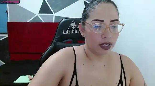 natashasmithe online show from 3, 12, 2024