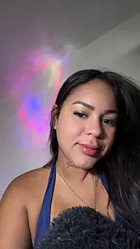 IsabelaVanegas  online show from 14, 5, 2026
