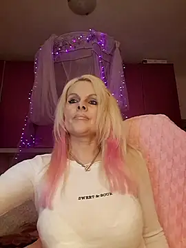 Angeldevilus online show from 4, 12, 2025