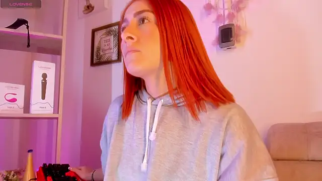 Snapshot of Tiarha chatting on 16, 1, 2025 Tiarha online show from 16, 1, 2025