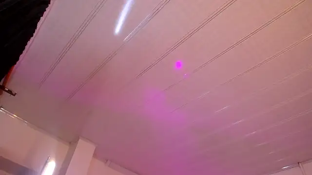 Snapshot of Tiarha chatting on 20, 1, 2025 Tiarha online show from 20, 1, 2025