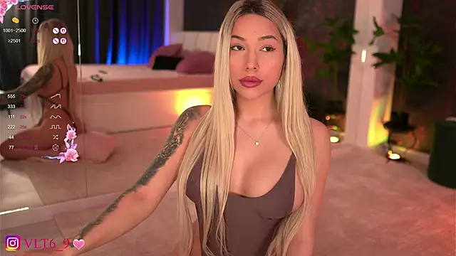 violettabunny03 online show from 21, 3, 2025