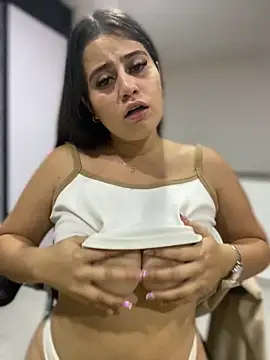 Natalia Cleark09 online show from 2, 2, 2025