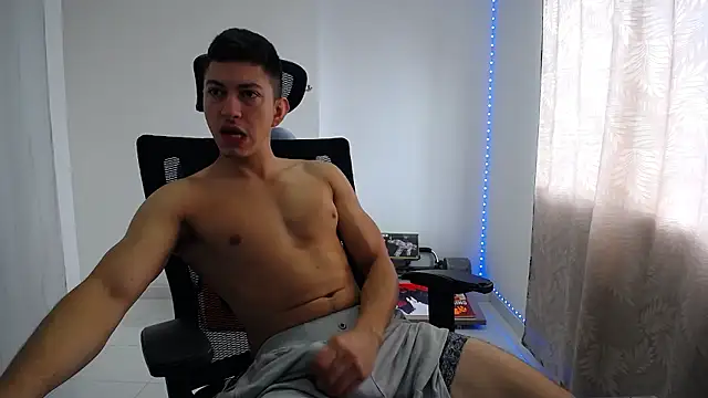 Snapshot of Iam_yourbabyprincess_XD chatting on 7, 12, 2024 Iam yourbabyprincess XD online show from 7, 12, 2024