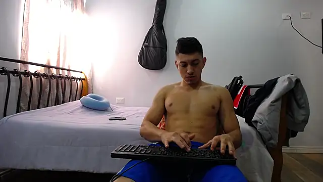 Snapshot of Iam_yourbabyprincess_XD chatting on 13, 1, 2025 Iam yourbabyprincess XD online show from 13, 1, 2025