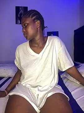 Snapshot of t-Booty_risky_ chatting on 19, 12, 2024 t-Booty risky  online show from 19, 12, 2024