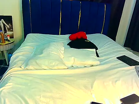 Snapshot of t-Booty_risky_ chatting on 27, 9, 2025 t-Booty risky  online show from 27, 9, 2025