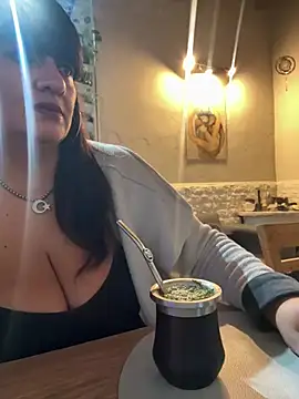 Sensualmente333 online show from 6, 7, 2026