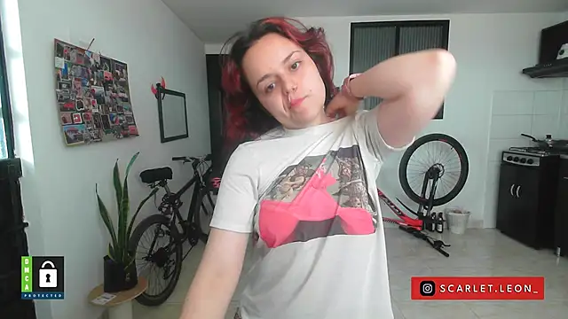 Scarletleon77 online show from 29, 9, 2025