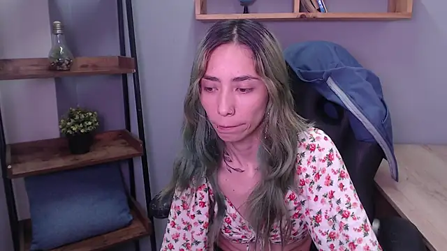 Erika Stevens online show from 20, 11, 2025