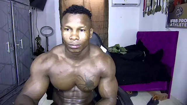 Snapshot of MedellinBlackx chatting on 15, 11, 2025 MedellinBlackx online show from 15, 11, 2025