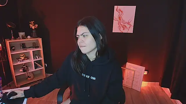 Snapshot of _WednesdayFriday_ chatting on 28, 11, 2025 WednesdayFriday online show from 28, 11, 2025