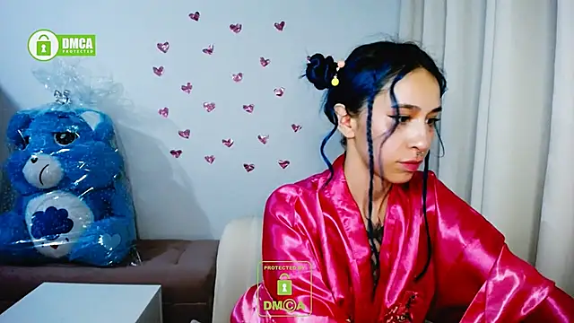 dakota senju online show from 20, 2, 2025