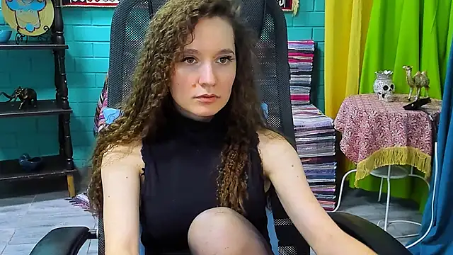 Miss Barbara  online show from 24, 2, 2025