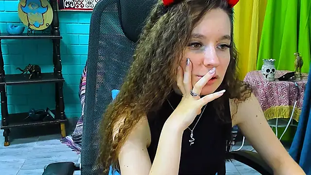 Miss Barbara  online show from 17, 3, 2025