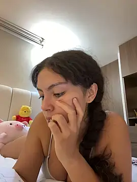 Nathcurly  online show from 6, 3, 2025