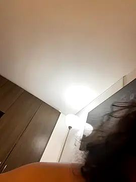 Nathcurly  online show from 4, 10, 2025