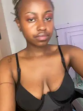 hot daily online show from 3, 1, 2025