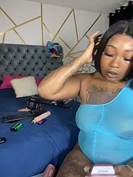 MakeMeCumAsia online show from 15, 4, 2026