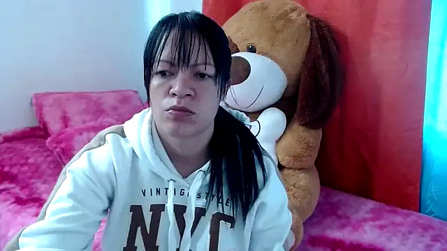 Cristal w online show from 13, 2, 2026