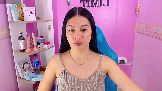 Snapshot of Lila_Pinky chatting on 3, 3, 2025 Lila Pinky online show from 3, 3, 2025
