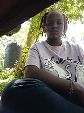 Snapshot of ebony_rubi chatting on 11, 6, 2026 ebony rubi online show from 11, 6, 2026