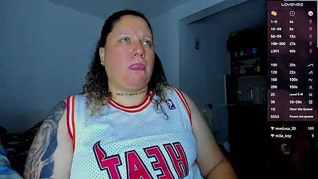 mariana maze online show from 25, 1, 2025