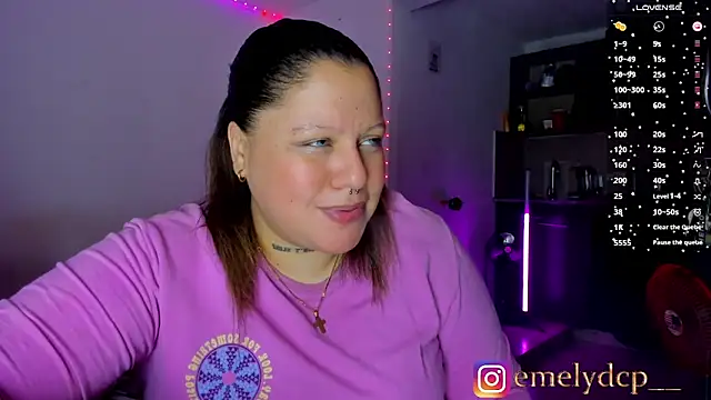 Snapshot of mariana_maze chatting on 5, 6, 2026 mariana maze online show from 5, 6, 2026