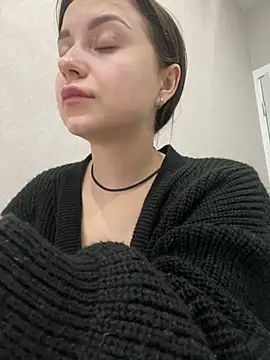 Snapshot of ellie_ssexy chatting on 11, 1, 2025 ellie ssexy online show from 11, 1, 2025