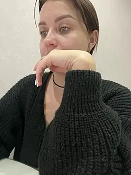 Snapshot of ellie_ssexy chatting on 24, 1, 2025 ellie ssexy online show from 24, 1, 2025