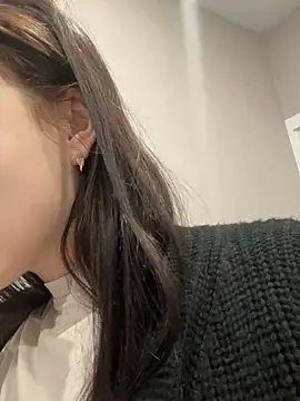 Snapshot of ellie_ssexy chatting on 3, 2, 2025 ellie ssexy online show from 3, 2, 2025