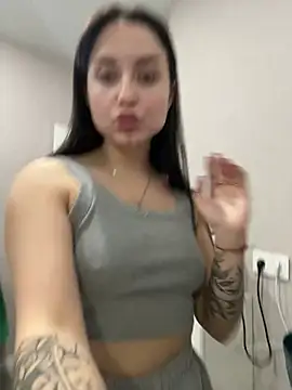 Snapshot of ellie_ssexy chatting on 13, 3, 2025 ellie ssexy online show from 13, 3, 2025